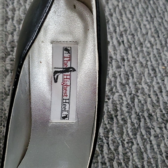 The Highest Heel Black stiletto shoes - Picture 6 of 8